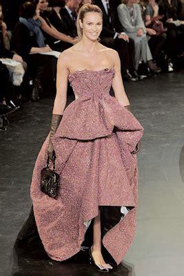 vestidos louis vuitton|vestidos de mujer originales.